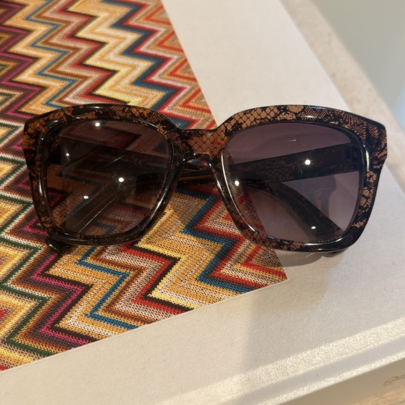Valentino sunglasses - Picture 2 of 6